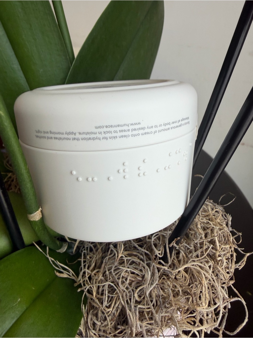 Hydrating Body Cream — White - Picture 4 of 4